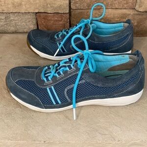 Dansko size 38 blue sneaker
